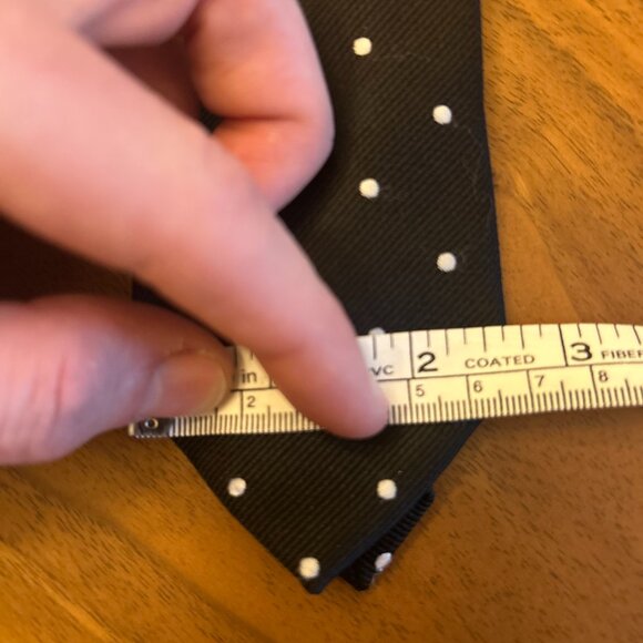 Men's American Eagle Black and White Polka Dot Tie - Picture 4 of 5